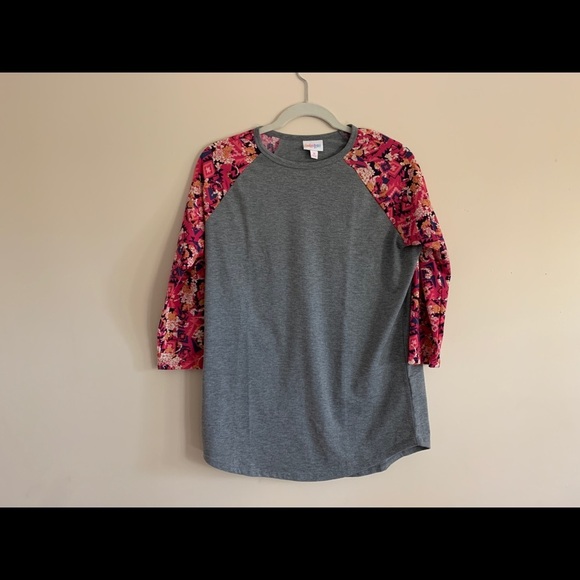Size Medium Pink Gray Grey Lularoe Randy Raglan Baseball Style Tee - Picture 1 of 3